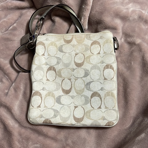 White Coach - Picture 2 of 3